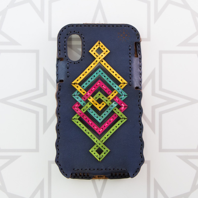 PISCES (iPhoneX / XS)