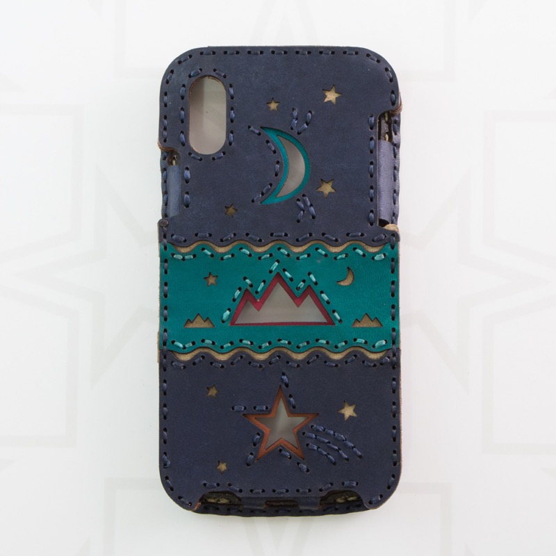 HILL (iPhone X / XS)