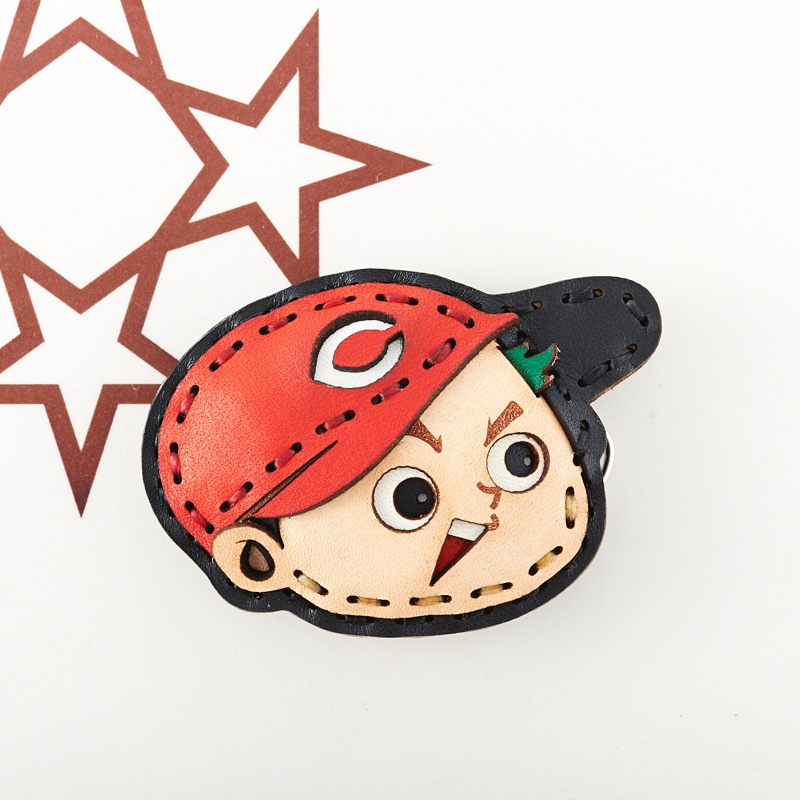 カープ坊や(横顔) バッジ