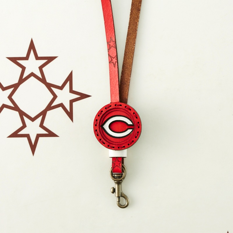 広島東洋カープ イニシャルロゴ ネックストラップ