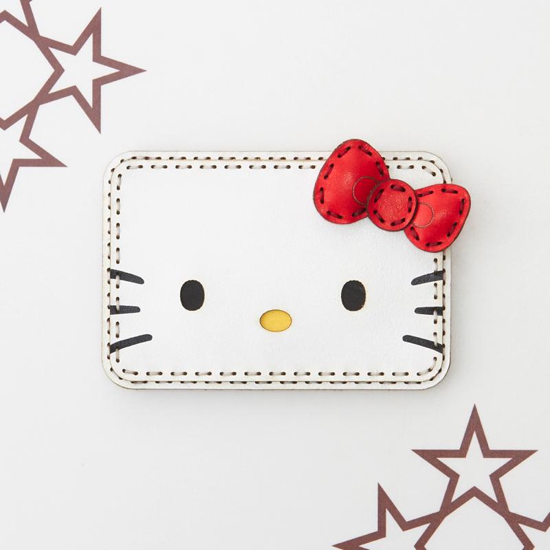 HELLO KITTY CARD CASE
